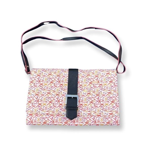 Krazy Kat Clutch   - Picture 1 of 6